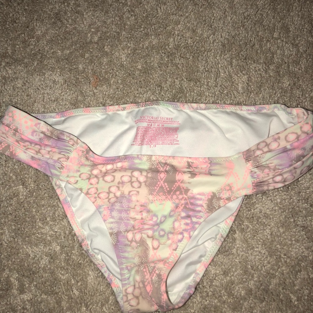 pastel print Victoria’s Secret bottoms